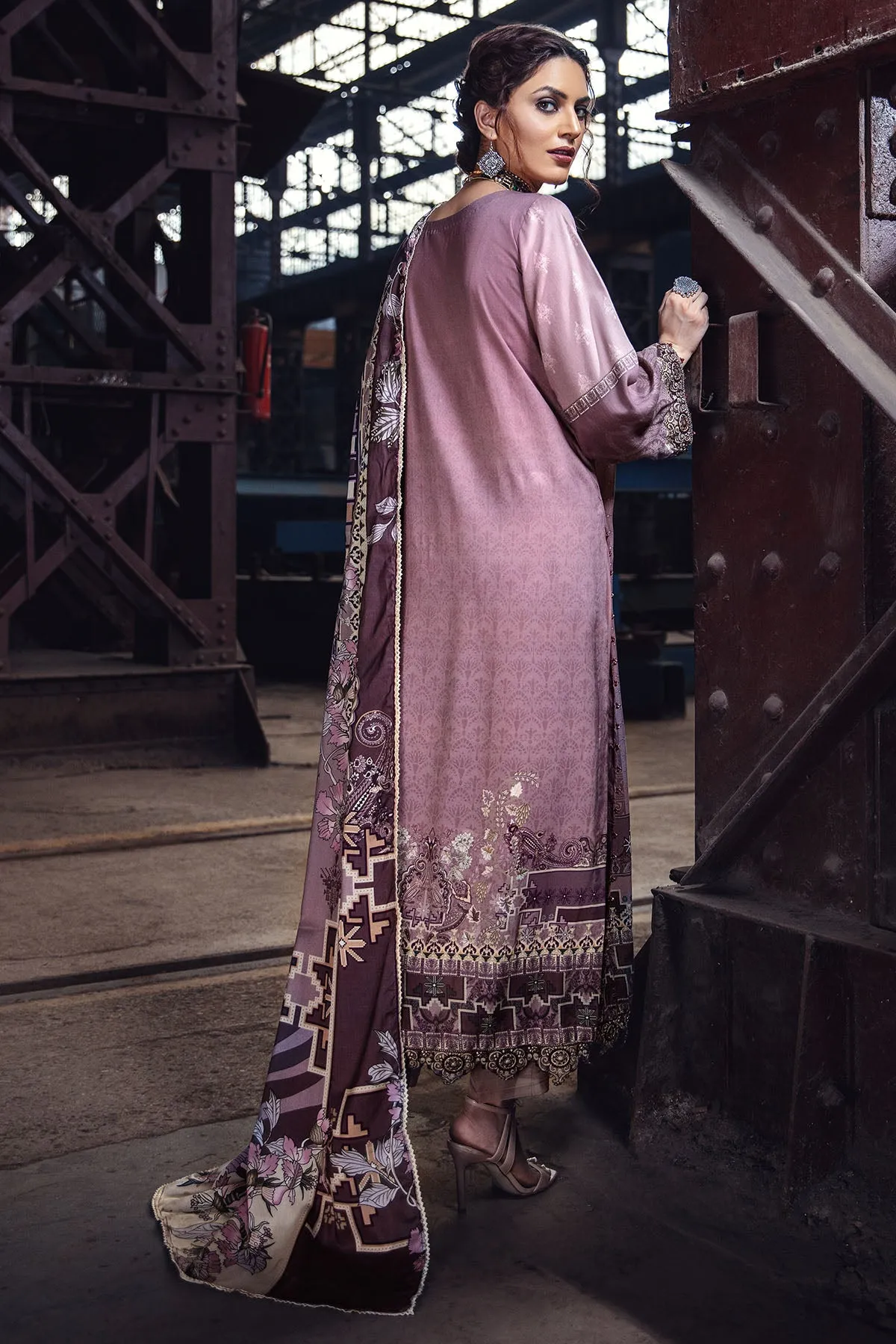 2624-GRAPE DIGITAL PRINTED LINEN UNSTITCHED