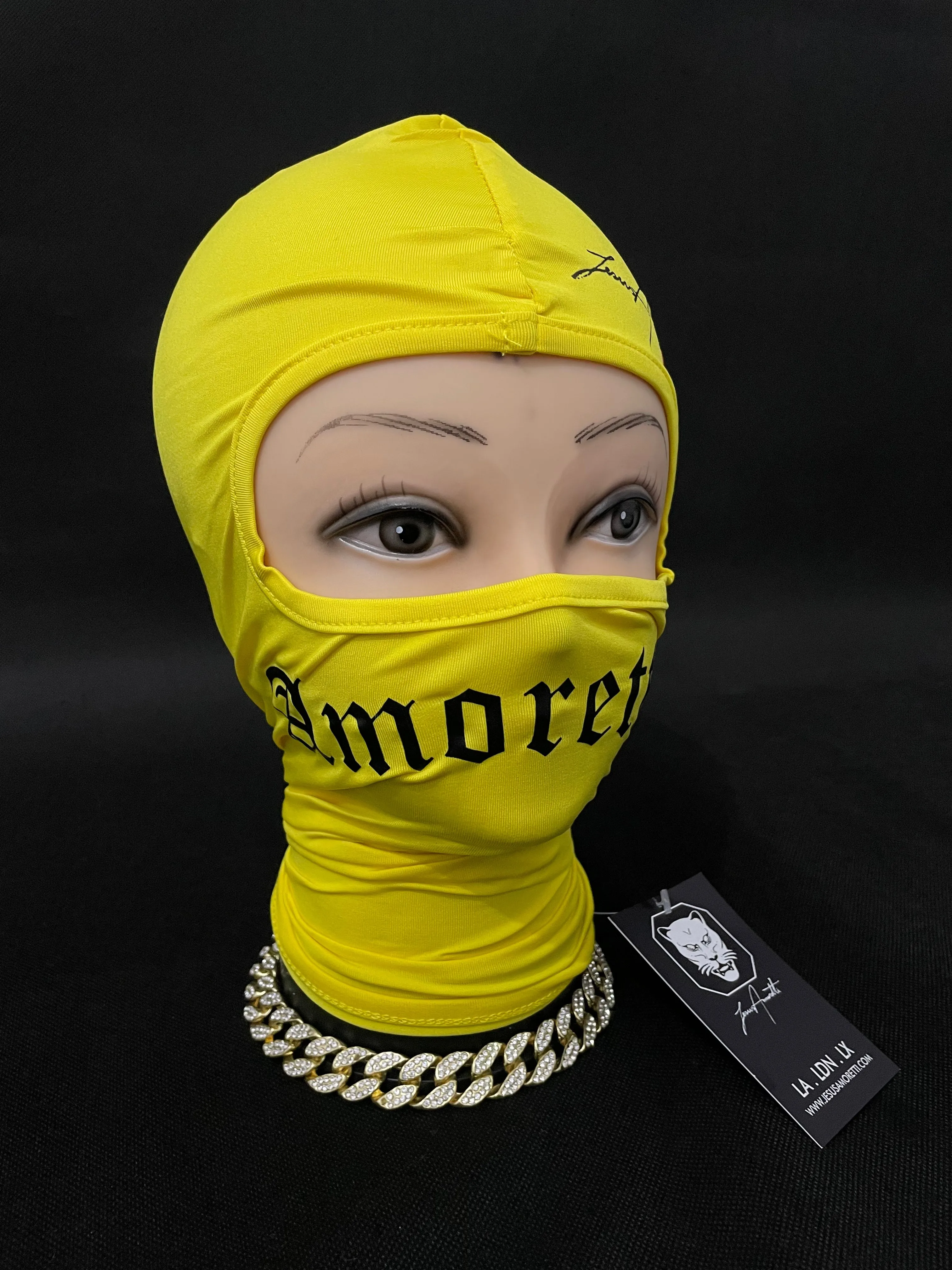 Balaclava Amoretti Amarela