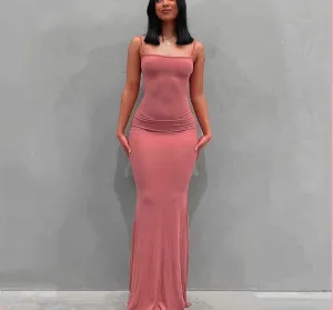 Inspired Sleeveless Backless Maxi Dress: Summer Sensation for Elegant Ladies