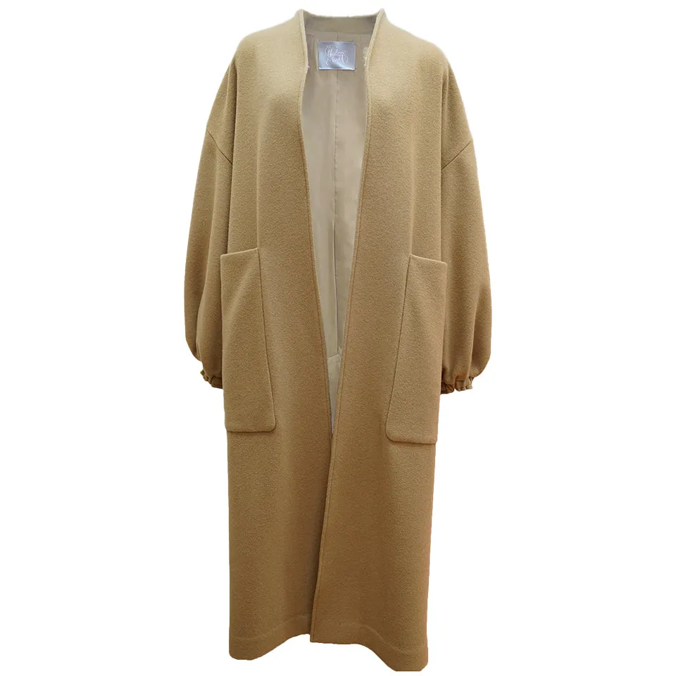 Oversized sustainable wool coat